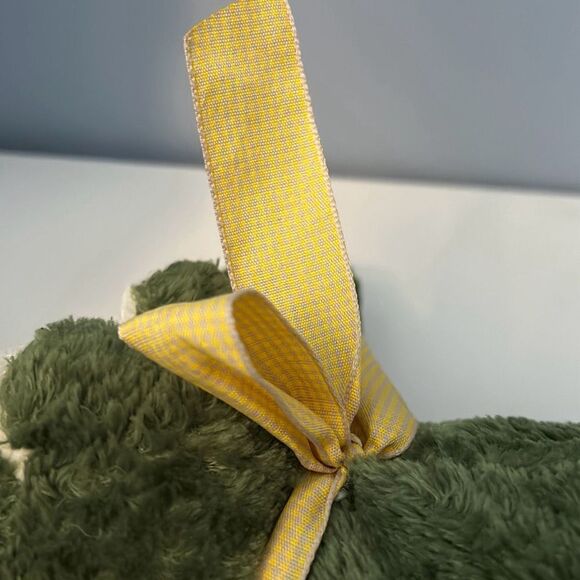 Mary Meyer Flip Flops Bullfrog Plush Stuffed Animal - Picture 7 of 9